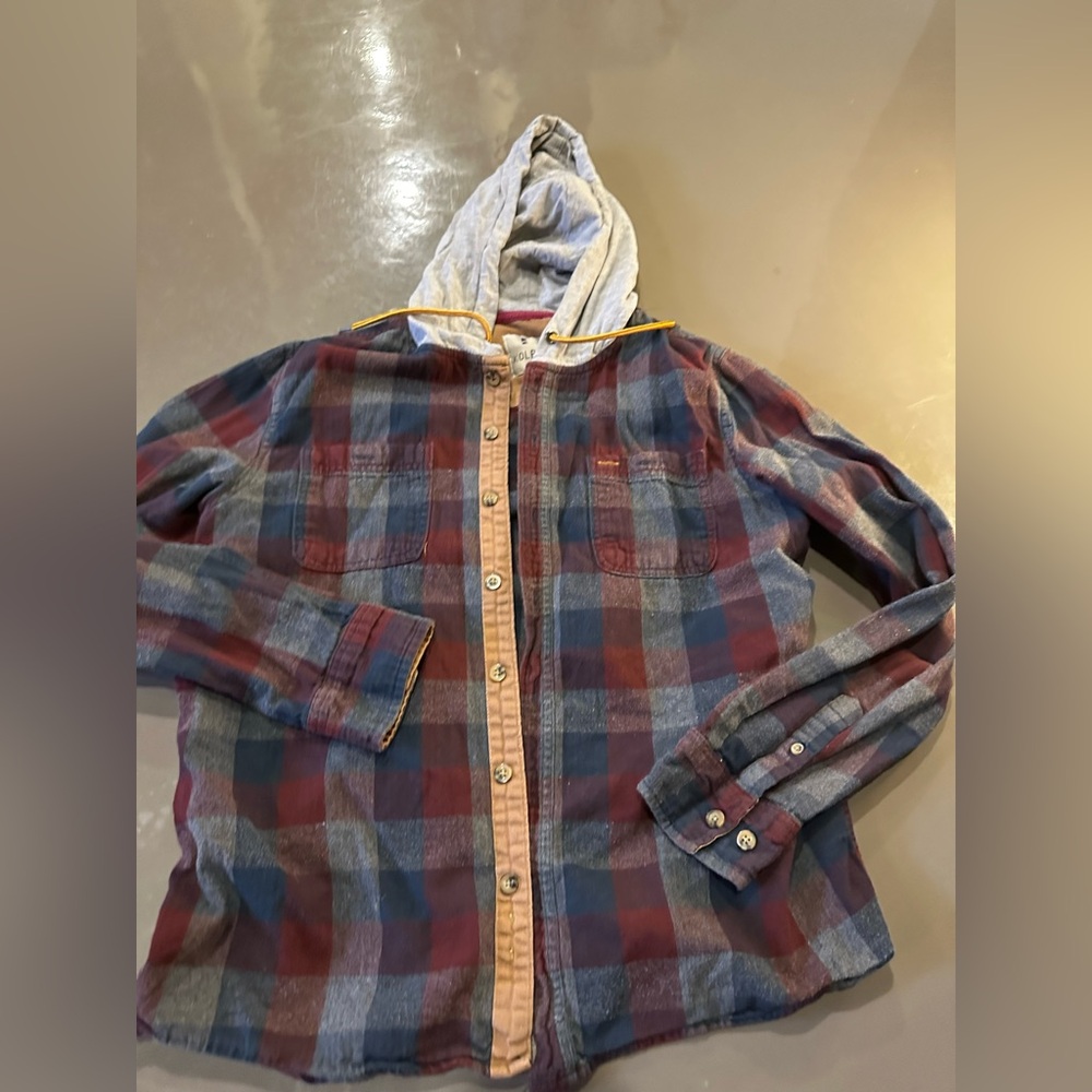 Men’s hooded flannel shirt